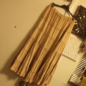 09BT- Multiples XL Tan Tiered Maxi Skirt